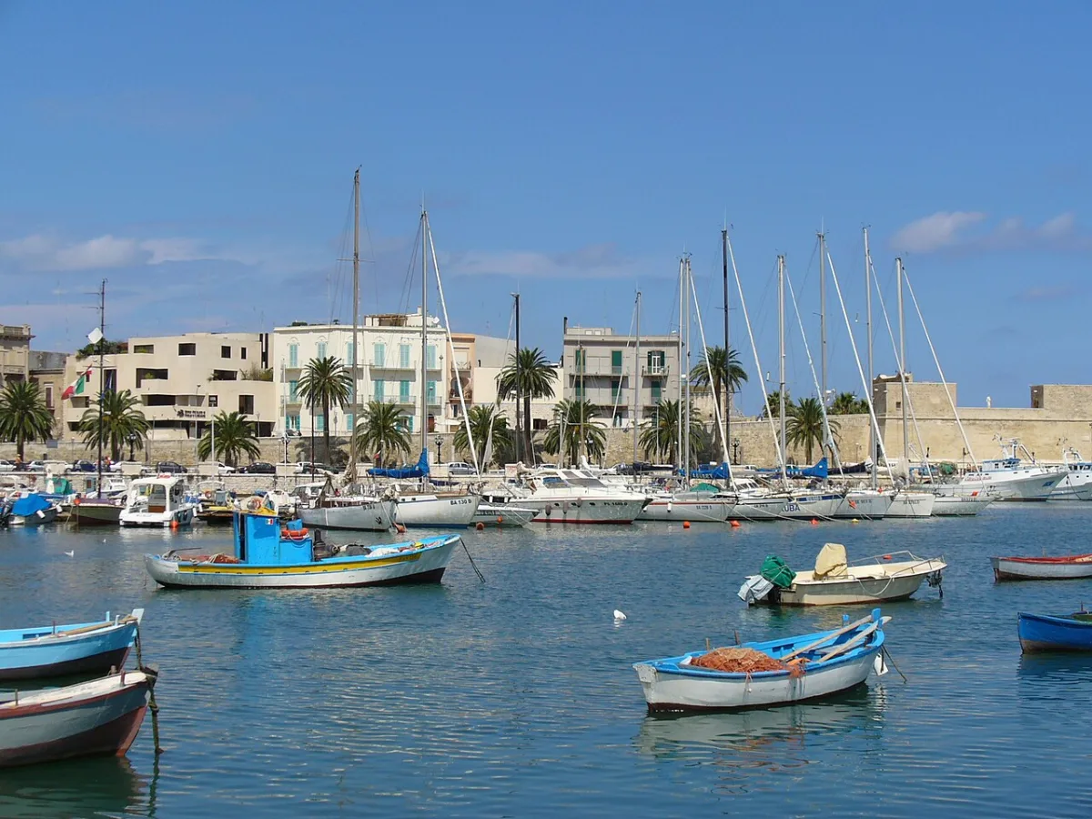 Bari photo