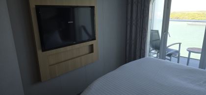 32 inch TV